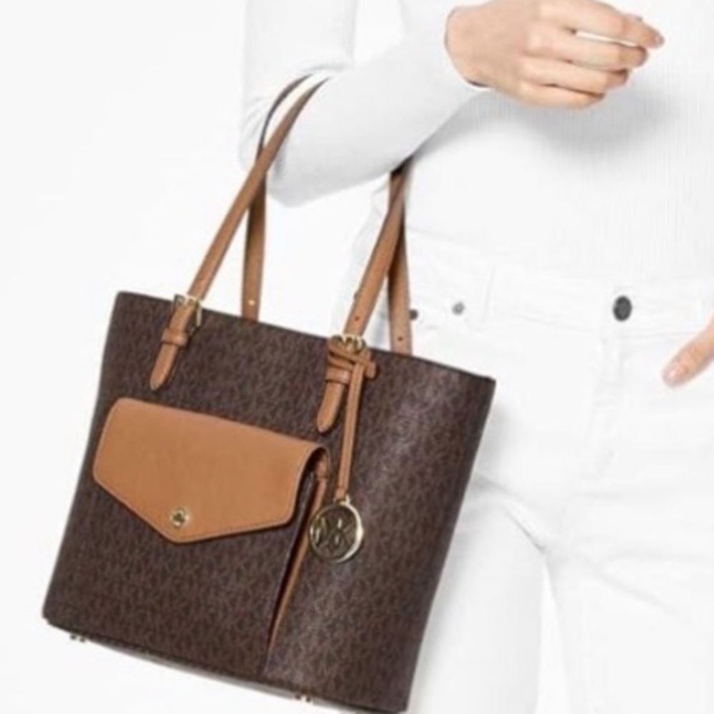 Michael Kors signature jet set tote